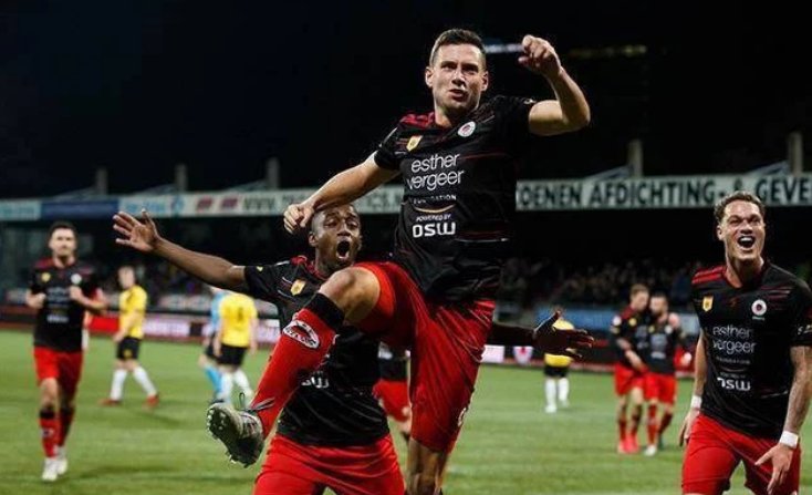 稍有失误就 稍有失误就